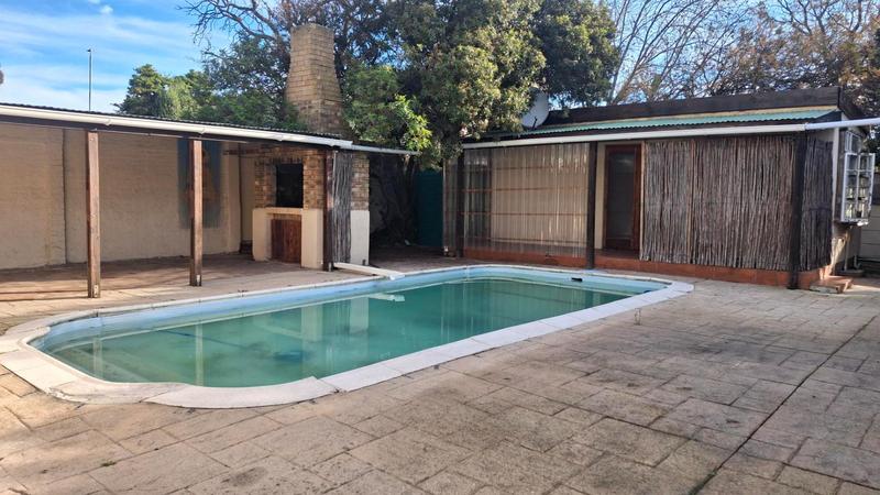 To Let 3 Bedroom Property for Rent in Table View Western Cape